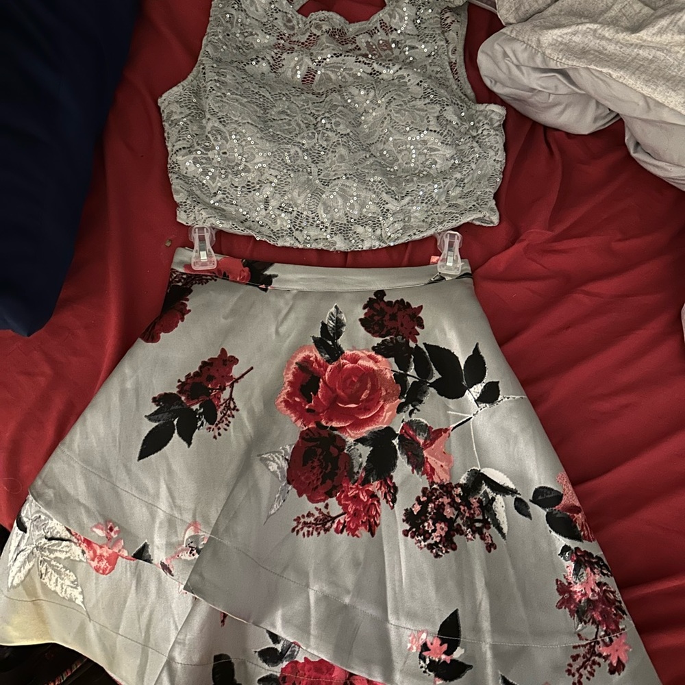 Homecoming dress . Worn once. Size 11/12 . No rips or tears or anything